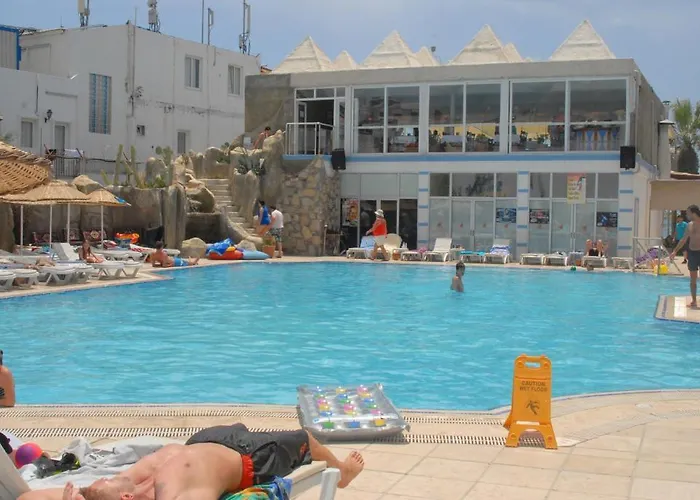Sun Club Gumbet Бодрум